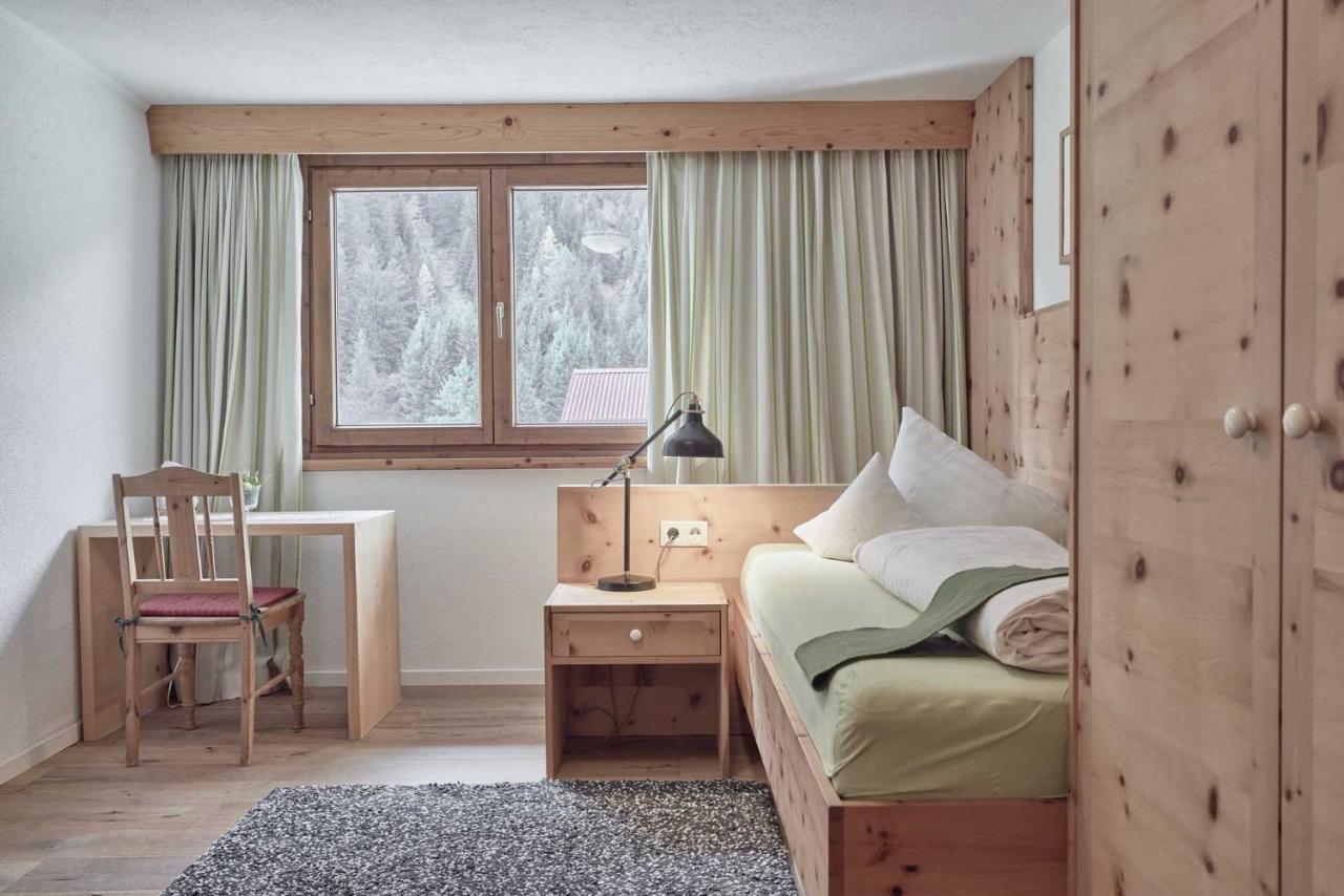 Bio Hotel Stillebach Sankt Leonhard im Pitztal Exterior photo
