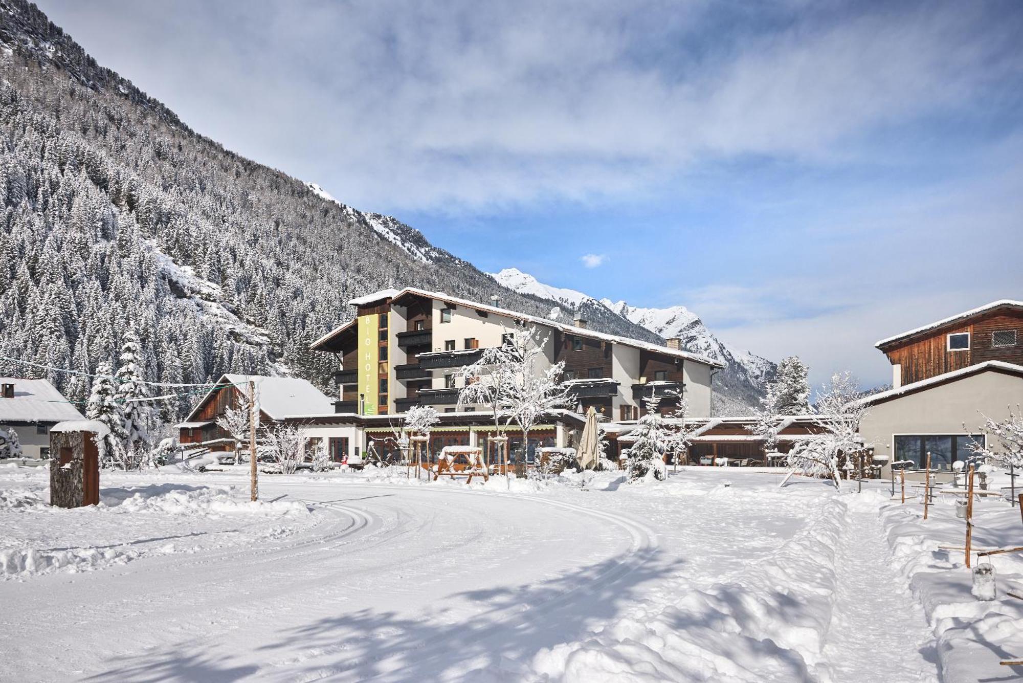 Bio Hotel Stillebach Sankt Leonhard im Pitztal Exterior photo